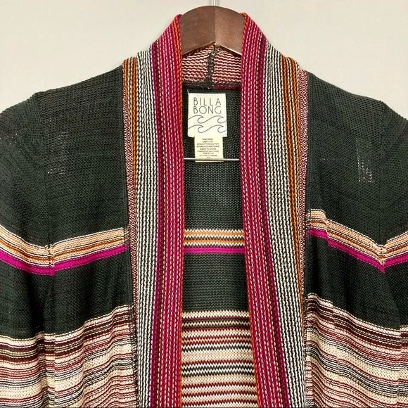 Billabong Chase The Seas Sweater Women’s Size S Serape Blanket Stripe Beach - Picture 2 of 5
